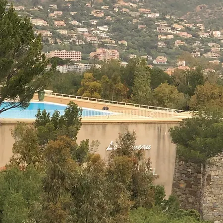 Apartment 6 Personnes Vue Mer Saint-Raphael (Var)